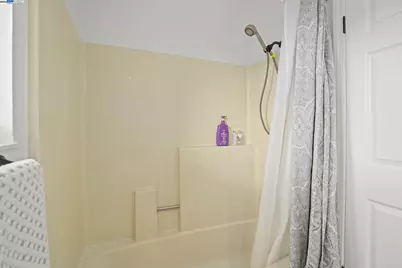 2600 Giant Road #28, San Pablo, CA 94806 - Photo 15