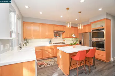 6223 Newhaven Ln, Vallejo, CA 94591 - Photo 11