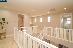 6223 Newhaven Ln, Vallejo, CA 94591 - Photo 31