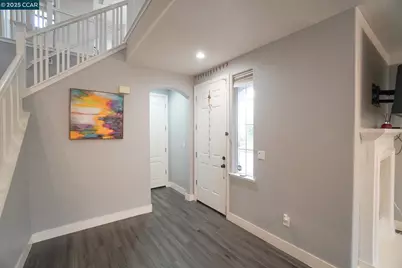 6223 Newhaven Ln, Vallejo, CA 94591 - Photo 3