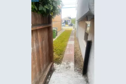 1161 64th St, Oakland, CA 94608 - Photo 5
