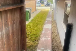 1161 64th St, Oakland, CA 94608 - Photo 5