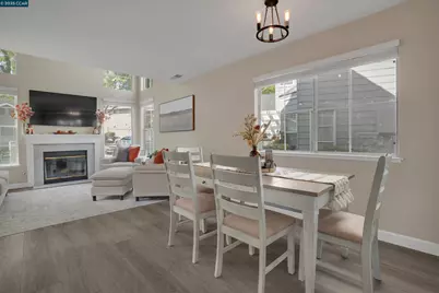 235 Pebblecreek Ct, Martinez, CA 94553 - Photo 7