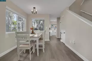 235 Pebblecreek Ct, Martinez, CA 94553 - Photo 13