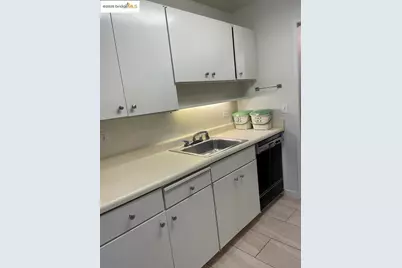[Address not provided], Emeryville, CA 94608 - Photo 5