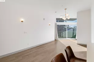 410 Webster St, Oakland, CA 94607 - Photo 21