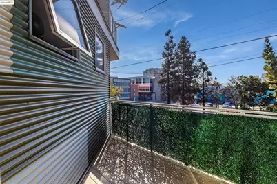 410 Webster St #1, Oakland, CA 94607 - Photo 31