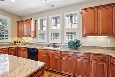 622 Moss Way, Hayward, CA 94541 - Photo 13