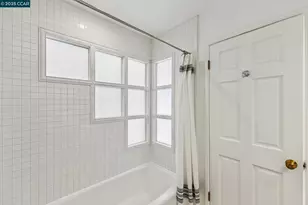 32 Dos Posos, Orinda, CA 94563 - Photo 23