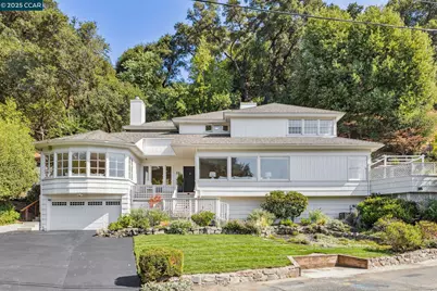 32 Dos Posos, Orinda, CA 94563 - Photo 1