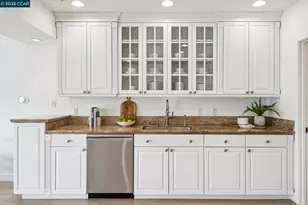 32 Dos Posos, Orinda, CA 94563 - Photo 11