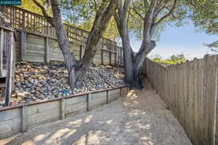 32 Dos Posos, Orinda, CA 94563 - Photo 43