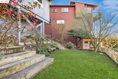 58 Villanova Dr, Oakland, CA 94611 - Photo 1