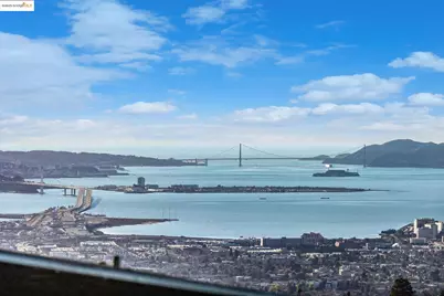 58 Villanova Dr, Oakland, CA 94611 - Photo 11