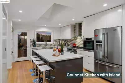 58 Villanova Dr, Oakland, CA 94611 - Photo 19