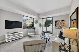 1 Daniel Burnham Ct, San Francisco, CA 94109 - Photo 5