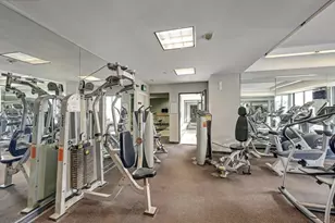 1 Daniel Burnham Ct, San Francisco, CA 94109 - Photo 21