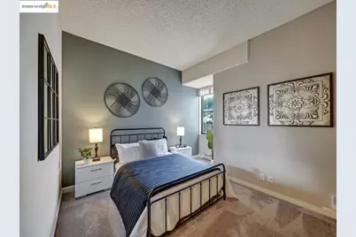 1 Daniel Burnham Ct #101, San Francisco, CA 94109 - Photo 3