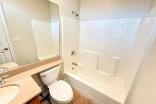 653 MacArthur Blvd, San Leandro, CA 94577 - Photo 25