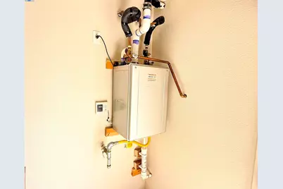 653 Macarthur Blvd, San Leandro, CA 94577 - Photo 41