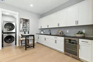 1691 Wren St, Dublin, CA 94568 - Photo 9