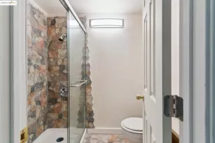 2322 21st St, Oakland, CA 94601 - Photo 19