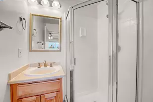 650 Fargo Ave, San Leandro, CA 94579 - Photo 33