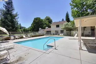 3036 Swallows Nest Dr, Sacramento, CA 95833 - Photo 39
