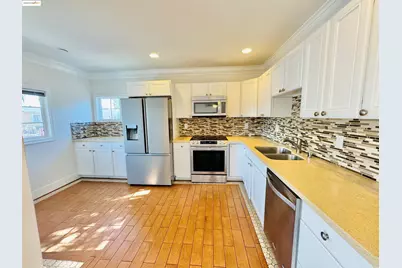 1321 60th Ave, Oakland, CA 94621 - Photo 3