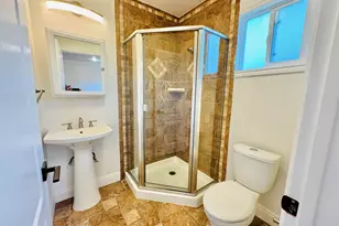 1321 60th Ave, Oakland, CA 94621 - Photo 11