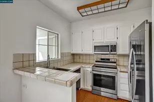 735 Buchanan St, Benicia, CA 94510 - Photo 9