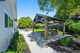 3715 Liscome Way, Concord, CA 94518 - Photo 47