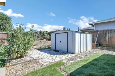 1105 13th St, Antioch, CA 94509 - Photo 21