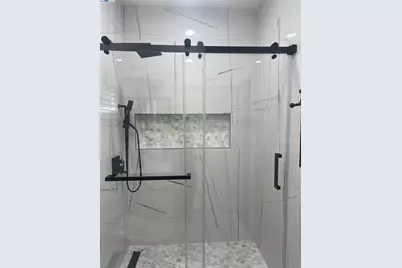 9404 Dunbar Dr, Oakland, CA 94603 - Photo 43