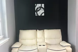 9404 Dunbar Dr, Oakland, CA 94603 - Photo 21