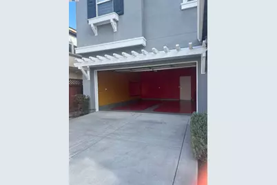 9404 Dunbar Dr, Oakland, CA 94603 - Photo 57