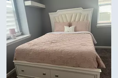 9404 Dunbar Dr, Oakland, CA 94603 - Photo 37