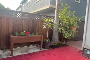 9404 Dunbar Dr, Oakland, CA 94603 - Photo 49