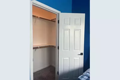 9404 Dunbar Dr, Oakland, CA 94603 - Photo 41