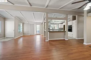 19690 N Hwy 99, Acampo, CA 95220 - Photo 7