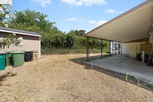 19690 N Hwy 99, Acampo, CA 95220 - Photo 39