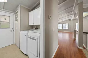 19690 N Hwy 99, Acampo, CA 95220 - Photo 21