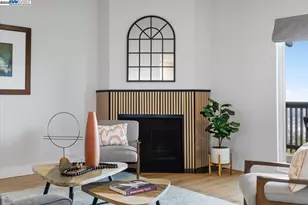 19100 Crest Ave, Castro Valley, CA 94546 - Photo 19