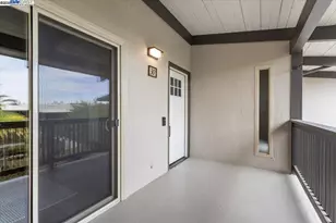 19100 Crest Ave, Castro Valley, CA 94546 - Photo 7