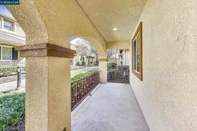 95 Olmsted Ct, Pittsburg, CA 94565 - Photo 5