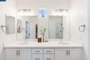 729 Delve Ct, Hayward, CA 94544 - Photo 19