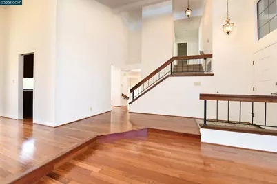 319 Oak Glen Ct, Martinez, CA 94553 - Photo 11