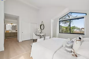 101 Carob Ln, Alameda, CA 94502 - Photo 23