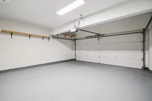 101 Carob Ln, Alameda, CA 94502 - Photo 33