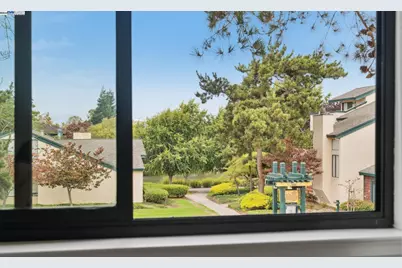 101 Carob Ln, Alameda, CA 94502 - Photo 21